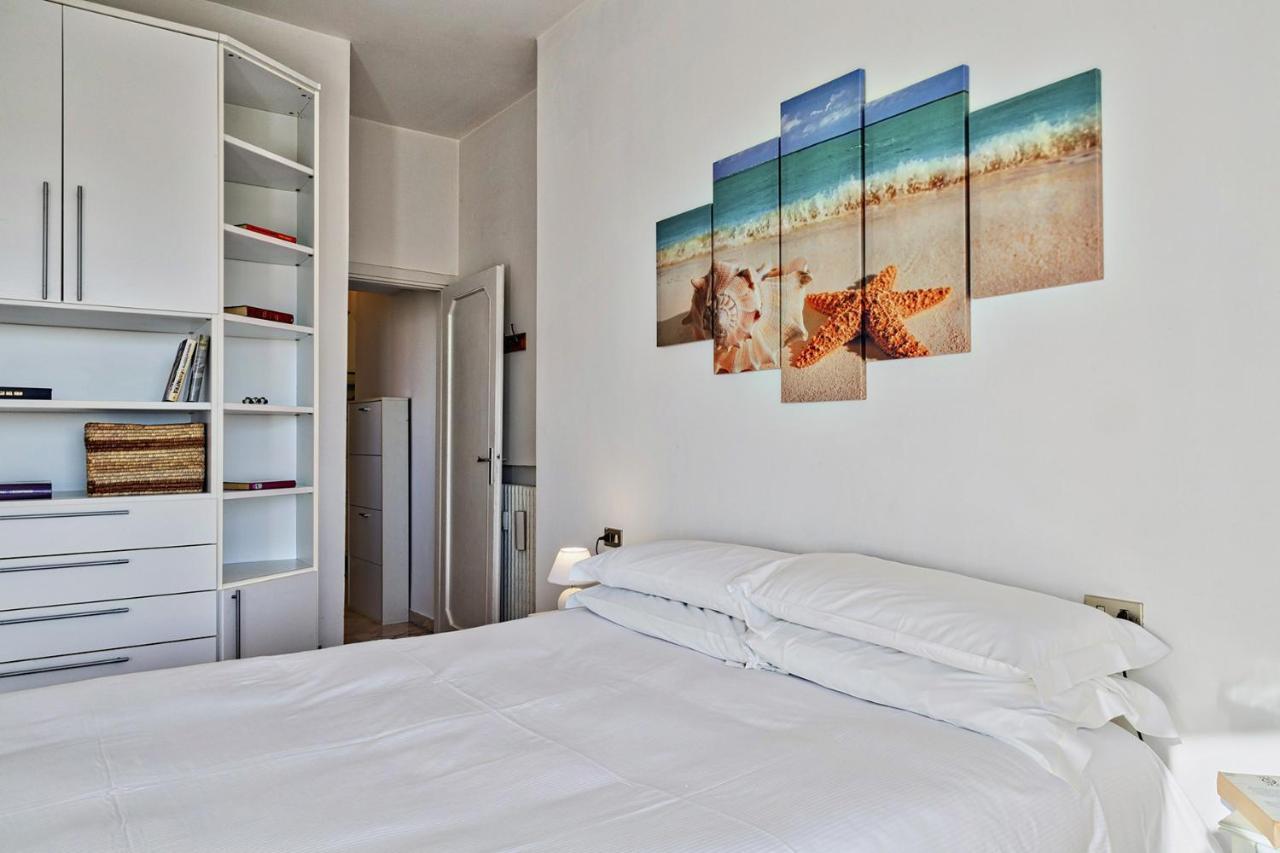 Homey Seaview Apartment By Wonderful Italy Генуя Екстер'єр фото